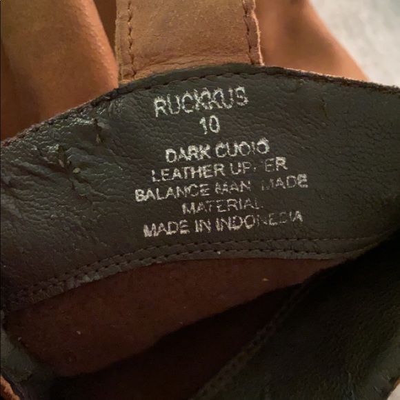 STEVE MADDEN brown leather boots! SIZE 10. - Picture 6 of 6